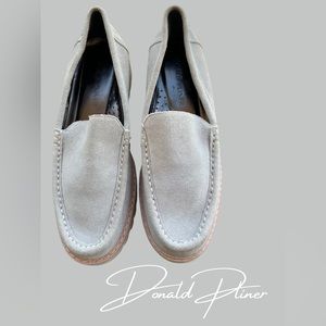 Donald Pliner loafers-never worn